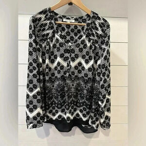 Black Rainn Black and White Blouse- women’s XL